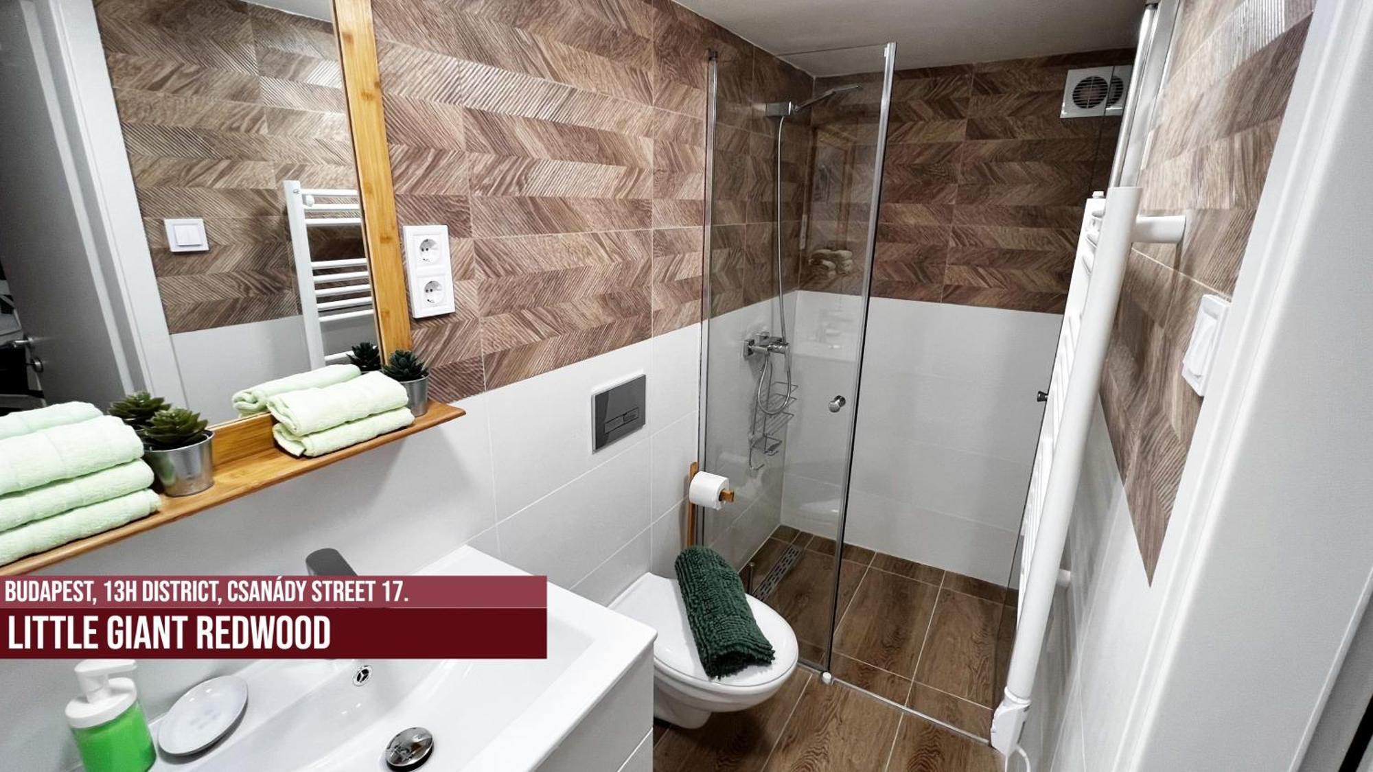 Little Americas Westend Mall Apartments Budapest Esterno foto
